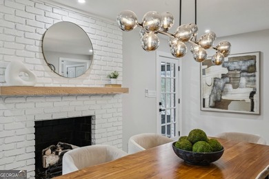 Stylish, low-maintenance Brookhaven living inside gated Ashford - photo 8