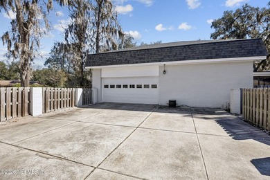 Recent Price Improvement! Classy and Convenient, Welcome Home to - photo 13