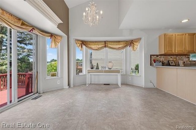 Welcome to this beautiful lakefront home in the highly - photo 14