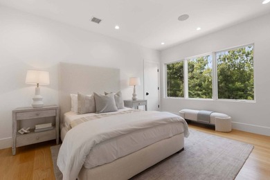 A new expression of Hamptons luxury arrives in Bay Point-elegant - photo 18