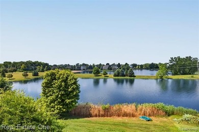 Welcome to this beautiful lakefront home in the highly - photo 19