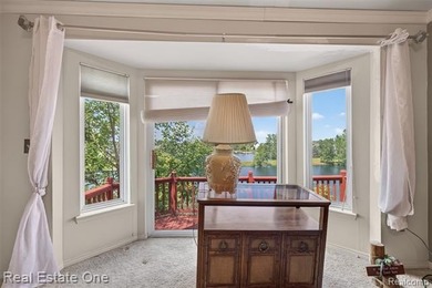 Welcome to this beautiful lakefront home in the highly - photo 27