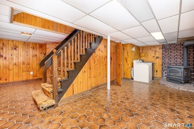 Very well maintained, owner occupied for over 50 years, 4 - photo 29