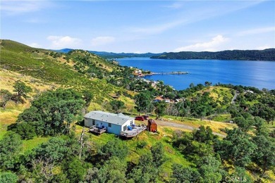 Acreage, views, and two homes on one large lot. Panoramic - photo 30