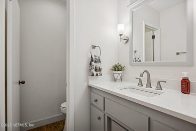 Recent Price Improvement! Classy and Convenient, Welcome Home to - photo 35