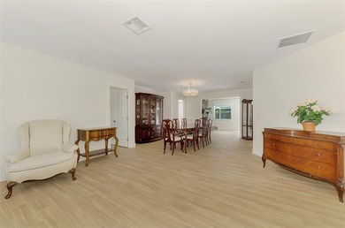 Priced to Sell! Move-In Ready on OVER AN ACRE in Mission Valley - photo 9
