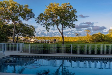Designed by architect Brian Shores, this Intracoastal waterfront - photo 15