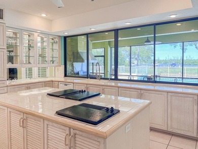 Designed by architect Brian Shores, this Intracoastal waterfront - photo 19