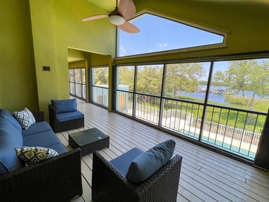 Designed by architect Brian Shores, this Intracoastal waterfront - photo 31
