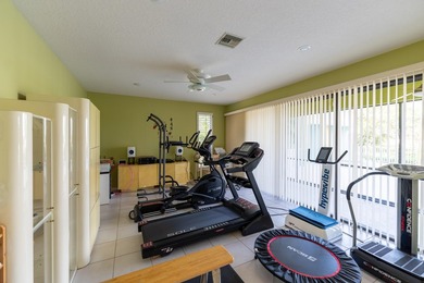 Designed by architect Brian Shores, this Intracoastal waterfront - photo 40