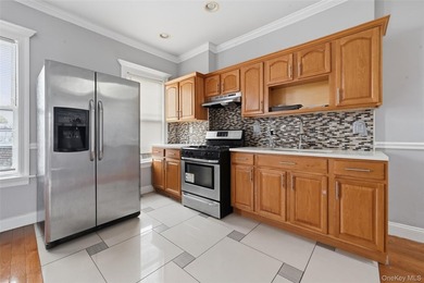 2 family home, perfect for both end-users and investors - photo 8