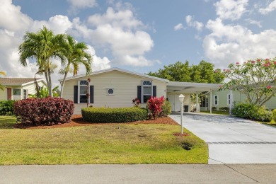 Lake Home For Sale in Port Saint Lucie, Florida