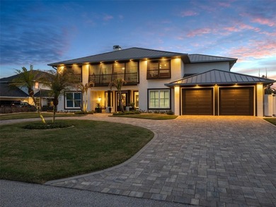 Experience luxury coastal living at its finest on Yacht Club - photo 1