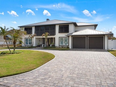 Experience luxury coastal living at its finest on Yacht Club - photo 3