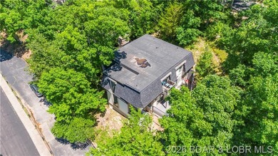 Excellent investment opportunity in the heart of Osage Beach! - photo 5