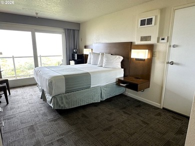 Oceanfront Condos w/ Stunning Ocean Views. Includes 2 side by - photo 13