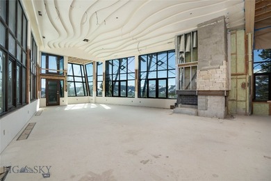 Indisputably iconic, The Vancerra, the vanguard above the clouds - photo 25