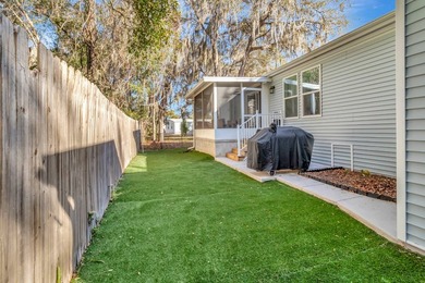 Welcome to easy Florida living in Mid Florida Lakes, a desirable - photo 26