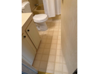 OWNER OPEN TO ALL REASONABLE OFFERS! IMMACULATE 2 BED 2 BATH - photo 42
