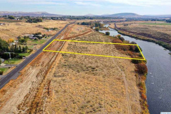 Lake Lot For Sale in Benton City, Washington