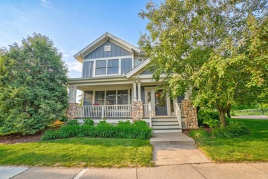 Welcome home to the highly sought-after Liberty Neighborhood - photo 1
