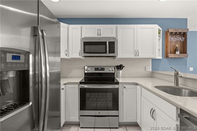 Welcome to Lake Living at Cedar Glen Condos, where adventure & - photo 6