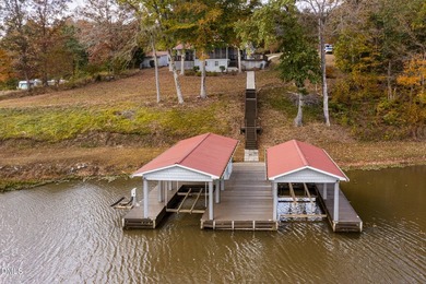 Beautiful 3BR/2BA waterfront home on Hyco Lake featuring amazing - photo 14