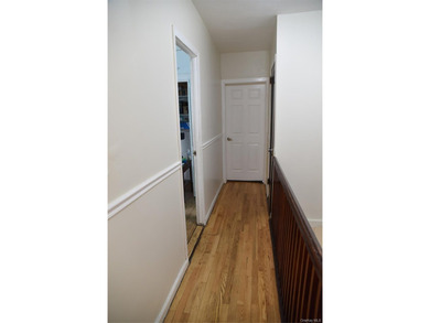 Baychester Area off 233 rd St One Family Frame Semidetached 3 - photo 15