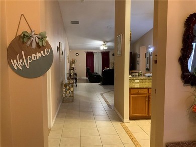 Virtually Staged. Welcome to this beautiful and spacious - photo 4