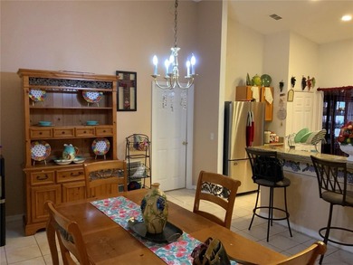 Virtually Staged. Welcome to this beautiful and spacious - photo 9