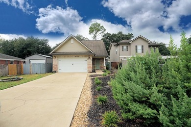 Central Niceville Location - Conveniently located near schools - photo 1
