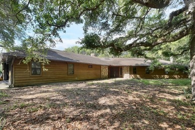 Welcome to your own private slice of country living with almost - photo 3