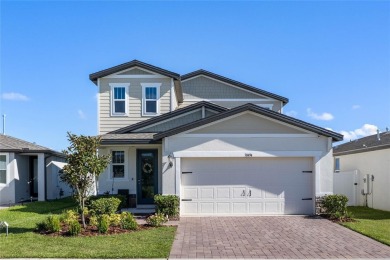 Lake Home For Sale in Leesburg, Florida