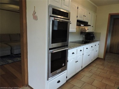 3100 S 98th St is the place to be. Nice one level family home - photo 4