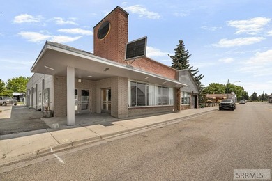 7,108 SF Commercial Building for Sale, Zoned C-1 Commercial in - photo 1