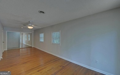 You want Deep water? Quiet Neighborhood! This home features a - photo 25