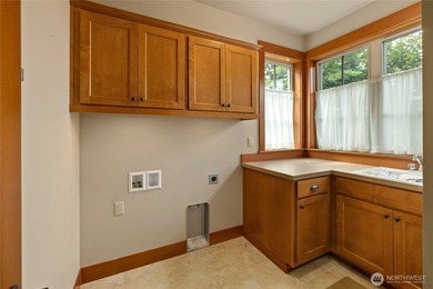 Nestled along the 18th hole of Prospector Golf Course, this - photo 33