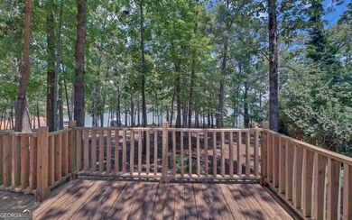 You want Deep water? Quiet Neighborhood! This home features a - photo 35