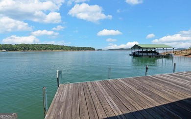 You want Deep water? Quiet Neighborhood! This home features a - photo 45