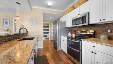 Top-floor lakefront condo at Palisades with the kind of - photo 2