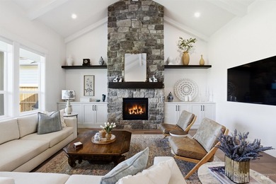 Experience modern living in this beautifully designed home - photo 2