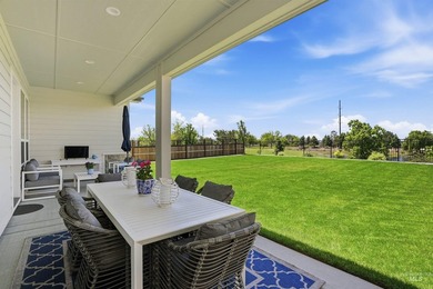 Experience modern living in this beautifully designed home - photo 5