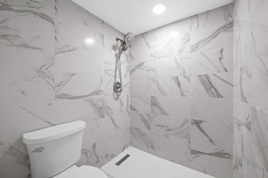 Beautifully renovated corner-unit townhome featuring 2 bedrooms - photo 17
