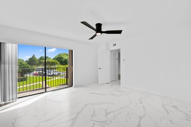 Beautifully renovated corner-unit townhome featuring 2 bedrooms - photo 19