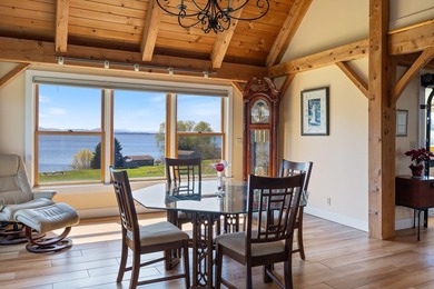 A private Vermont lakefront retreat without sacrificing access - photo 6