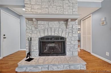 Here's your chance to own this freshly painted and cleaned 2nd - photo 3