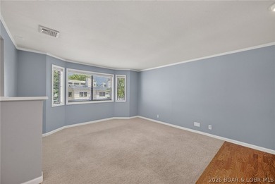 Here's your chance to own this freshly painted and cleaned 2nd - photo 7