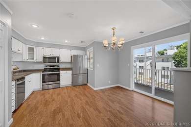 Here's your chance to own this freshly painted and cleaned 2nd - photo 10