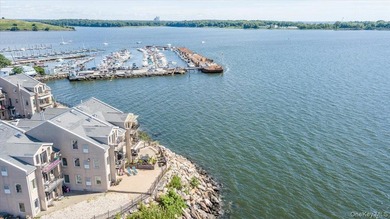 Waterfront Living at Its Finest! Enjoy breathtaking water views - photo 4