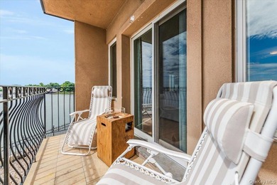Waterfront Living at Its Finest! Enjoy breathtaking water views - photo 5